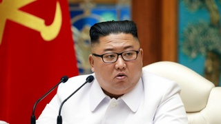 КНДР впервые сообщила о случае подозрения на COVID-19