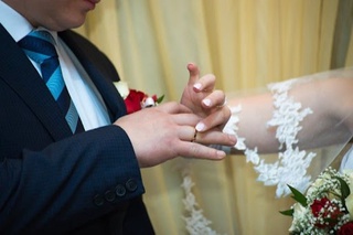 Турмуш қураётган томонлардан бири бошқа миллатга мансуб бўлса, иккинчи тарафнинг ота-онасидан розилик сўраладими?