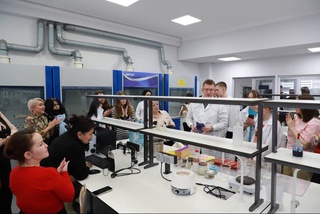 Soap Opera workshop in Tashkent: learning how to connect elements