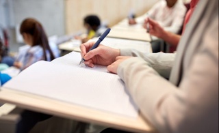 Litsenziyasi bekor qilingan ikkita nodavlat universitet talabalari oʻqishi koʻchirildi