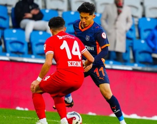 «Истанбул Башакшехир» выиграл у «Болуспора»