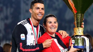 Мать Криштиану Роналду заявила о желании видеть сына в «Спортинге»