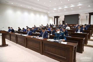 Har bir vazir tarmogʻidagi kasblarga malaka talabini oʻzi belgilaydi