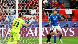 Италия начала защиту титула с победы над Албанией