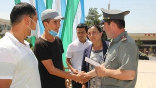 Заместитель министра обороны встретился с молодежью