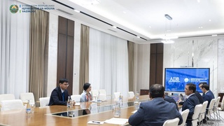 В Ташкенте прошла встреча с представителями АБР для обсуждения экономического развития страны и привлечения инвестиций