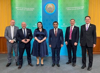 Министр иностранных дел Узбекистана принял делегацию Парламента Великобритании