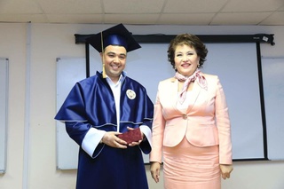 Камодиддин Уринбаев фахрий профессор унвони билан тақдирланди