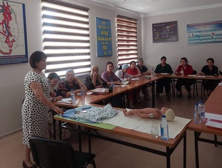 Хорезмские акушеры-гинекологи прошли новый образовательный курс