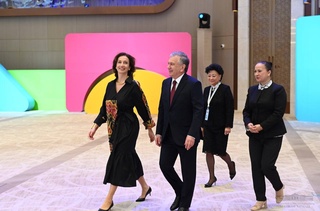 O‘zbekiston Prezidenti maktabgacha ta’lim sohasida xalqaro hamkorlikni kengaytirish bo‘yicha muhim tashabbuslarni ilgari surdi