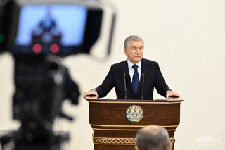 Жамоат транспорти қамрови бор-йўғи 25 фоиз экани – бу тизимга берилган баҳо — Президент