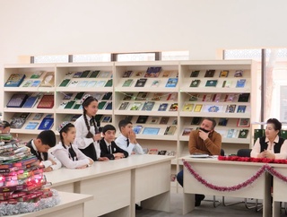 Олтин манбаларда нурланган сўзлар