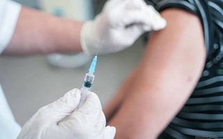 В Узбекистане вводится обязательная вакцинация от COVID-19 для некоторых категорий граждан старше 18 лет