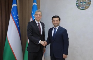 АҚШ елшісімен халыққа білім беру саласындағы ынтымақтастық мәселелері талқыланды