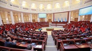 Mehnat migrantlarining daromadlari ikki tomonlama soliqqa tortilmasligi belgilanmoqda