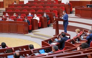 New tax incentives will be introduced for the development of the service sector