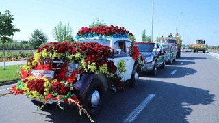 Namangan hosts International Flower Festival