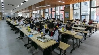 Xitoyda oʻquvchilar uchun ajratilgan mablagʻni talon-toroj qilgan mingdan ortiq kishi jazolandi