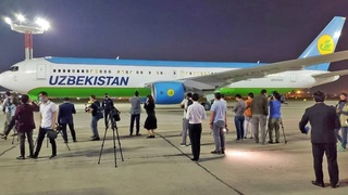 Xorijda ota-ona qaramogʻisiz qolib ketgan 43 nafar bola Oʻzbekistonga qaytarildi