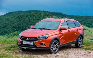 В Узбекистане началось серийное производство автомобилей «Lada Vesta SW» и «Lada Xray»
