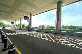 Тошкент халқаро аэропортидаги эстакада чиқиш чекланади