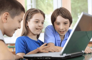 Родители перед дилеммой: компьютер для ребенка - разрешать или нет?