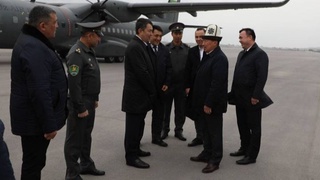 Қирғизистон Республикаси мудофаа вазири Самарқанд шаҳрининг тарихий масканлари билан танишди