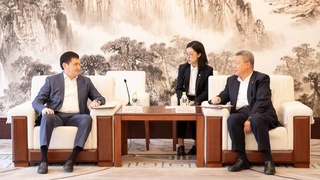 Министр транспорта Узбекистана встретился с председателем крупнейшей строительной компании Китая