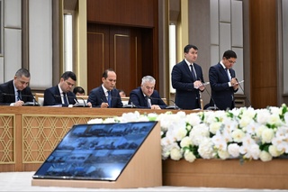 Navoiy va Olmaliq kombinatlaridan oltinni boʻlib toʻlash asosida sotib olish tartibi yana 3-yilga uzaytiriladi