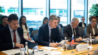 Узбекистан и Россия намерены в три раза нарастить объем взаимной торговли к 2030 году