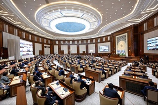 Мәмлекетлик сатып алыўларды санластырыў себепли өткен жылы 14 триллион сум бюджет қаржысы үнемленди