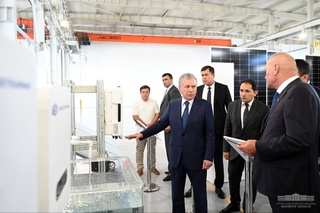 Президент бо лоиҳаи нави корхонаи муштарак шинос шуд