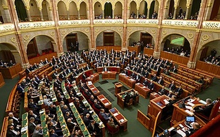 Венгрия парламенти Швециянинг НАТОга аъзо бўлиш ҳақидаги аризасини маъқуллади