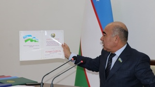 Zoyir Mirzayevning ilk “Faxriy yorligʻi” hokim oʻrinbosariga nasib etdi
