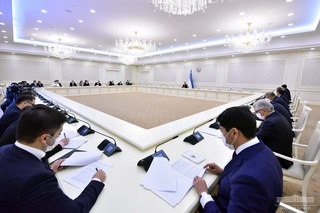 На проходящем под председательством Президента видеоселекторном совещании анализируются проблемы в первичном звене здравоохранения