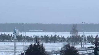 Uzbekistan Airways авиакомпанияси самолёти Минск аэропортида йўлакдан чиқиб кетди