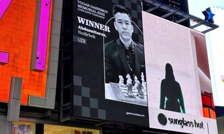 Нодирбек Абдусатторов сурати Америкадаги «Times-square» майдонида намойиш этилди