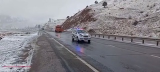 “Қамчиқ” довонида ёмғир аралаш қор ёғди