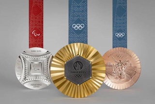 В Париже представлены медали Олимпийских игр 2024 года