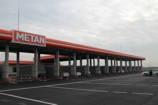 Metan zapravkalar faoliyatiga kiritilgan cheklovlar bugundan bosqichma-bosqich olib tashlanadi