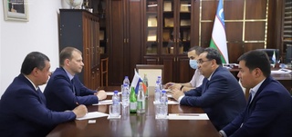 Москва энергетика институти делегацияси Бухоро давлат университетига ташриф буюрди