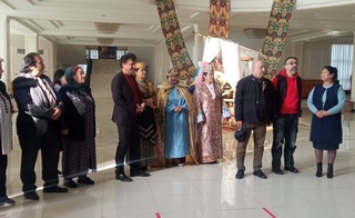 Gruziyalik rejissyor “Shum bola”ni sahnalashtiryapti