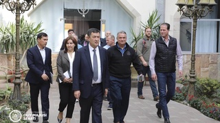 АҚШ-тың Конгресс мүшелері  Самарқант қаласында болды