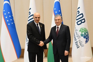 Шавкат Мирзияев Ислам даму банкінің президентін қабылдады