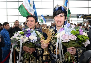 В Ташкенте состоялась торжественная встреча чемпиона Кубка мира FIDE Джавохира Синдорова