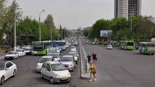 Тошкент шаҳридан олиб қочилган автомобиль Оҳангарон шаҳрида ушланди