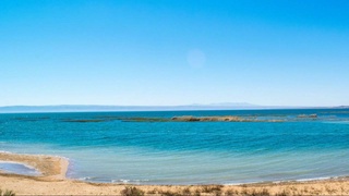 Что отражает озерная гладь Айдаркуля