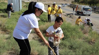 В горном ущелье Сармышсай провели экологическую акцию