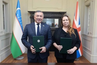 Ӯзбекистон ва Бритониё дар соҳаи муҳоҷирати меҳнатӣ ёддошти ҳамкорӣ имзо карданд