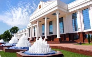 Ўзбекистон Республикаси Олий Мажлиси Сенатининг ўн тўртинчи ялпи мажлиси очилиши тўғрисида